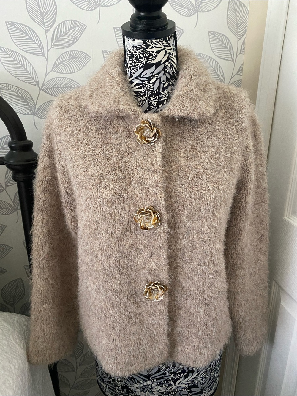 ZARA Womens button front thick fuzzy knit sweater with decorative flower buttons